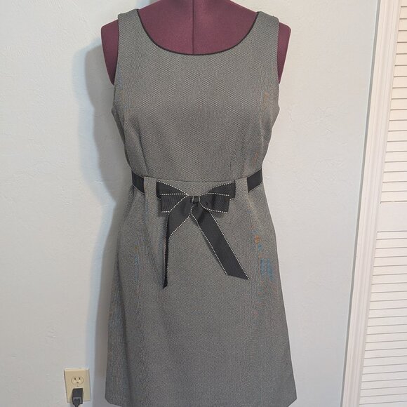 Studio I, Black/White Tweed Sleeveless dress with Jacket, Size 14 - Picture 2 of 4
